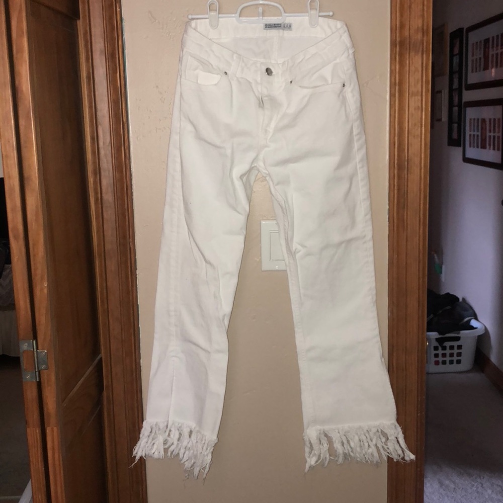 zara white jeans!!